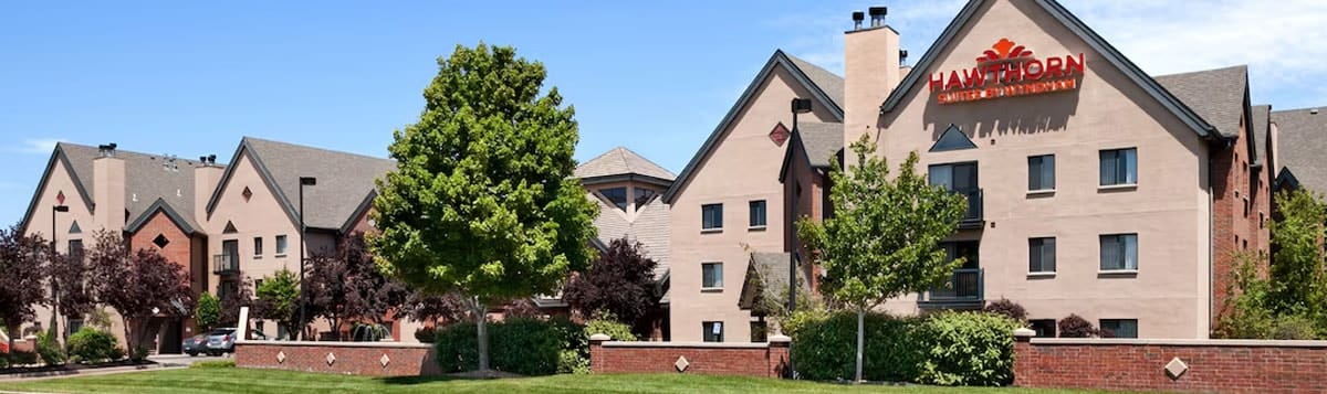 Huntington Hotel Group Honors Salesperson Of The Year