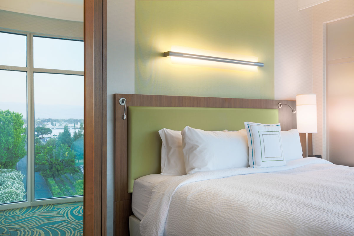 Springhill Suites by Marriott San Jose California - corner suite bed